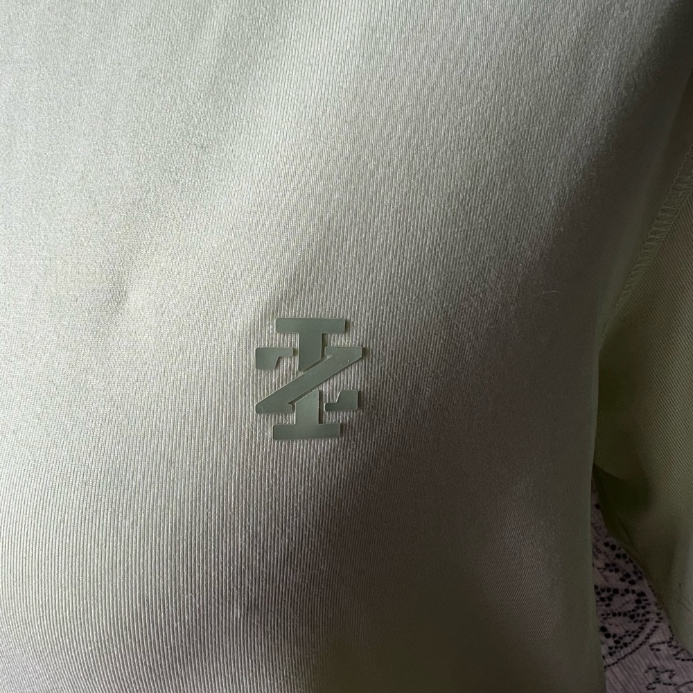 Vintage Izod tee light green - Picture 4 of 10